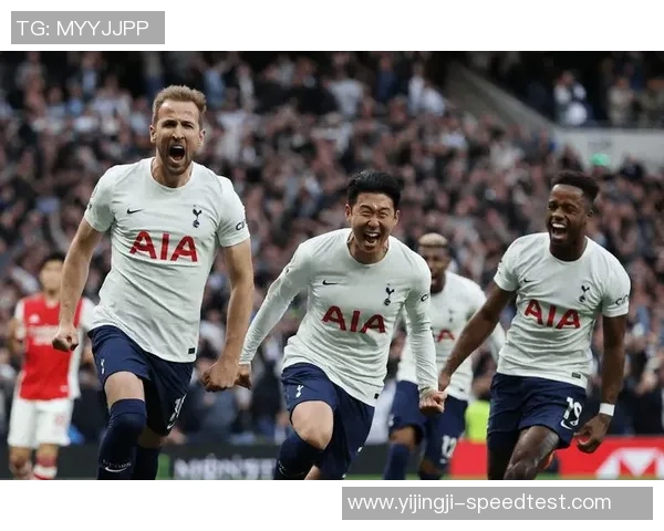 西甲激战:那不勒斯与曼联1-1平点球大战引发全场热潮赛后分析