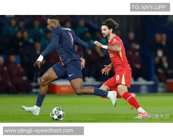 中超精彩对决利物浦大胜巴黎圣日耳曼帽子戏法引爆全场激情